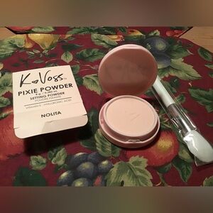 K VOSS PIXIE POWDER SETTING POWDER W BRUSH NEW NIB NOLITA FACE FINISH VIT E